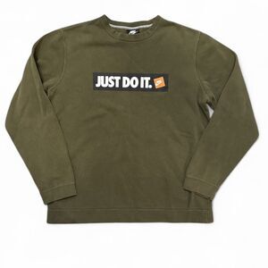 Nike Just Do It Pullover Crewneck Sweatshirt Men’s Large Olive Green Logo